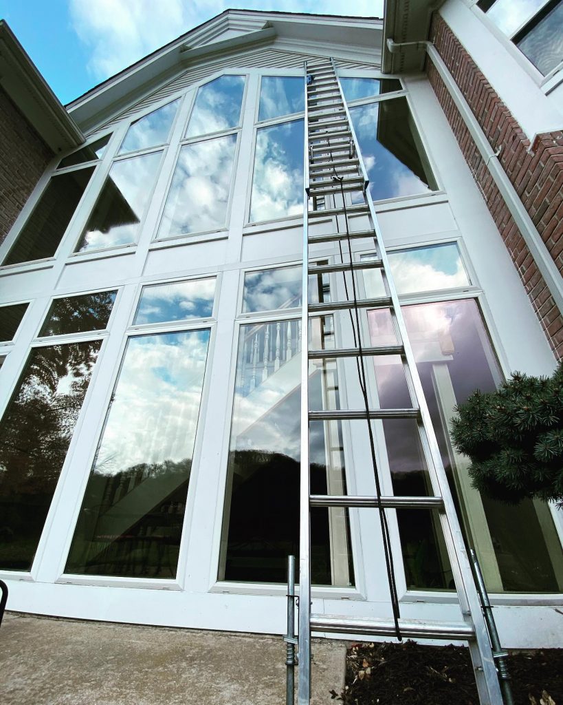 professional window cleaning service commercial window washing windows cleaned o'fallon wentzville lake saint louis st charles missouri